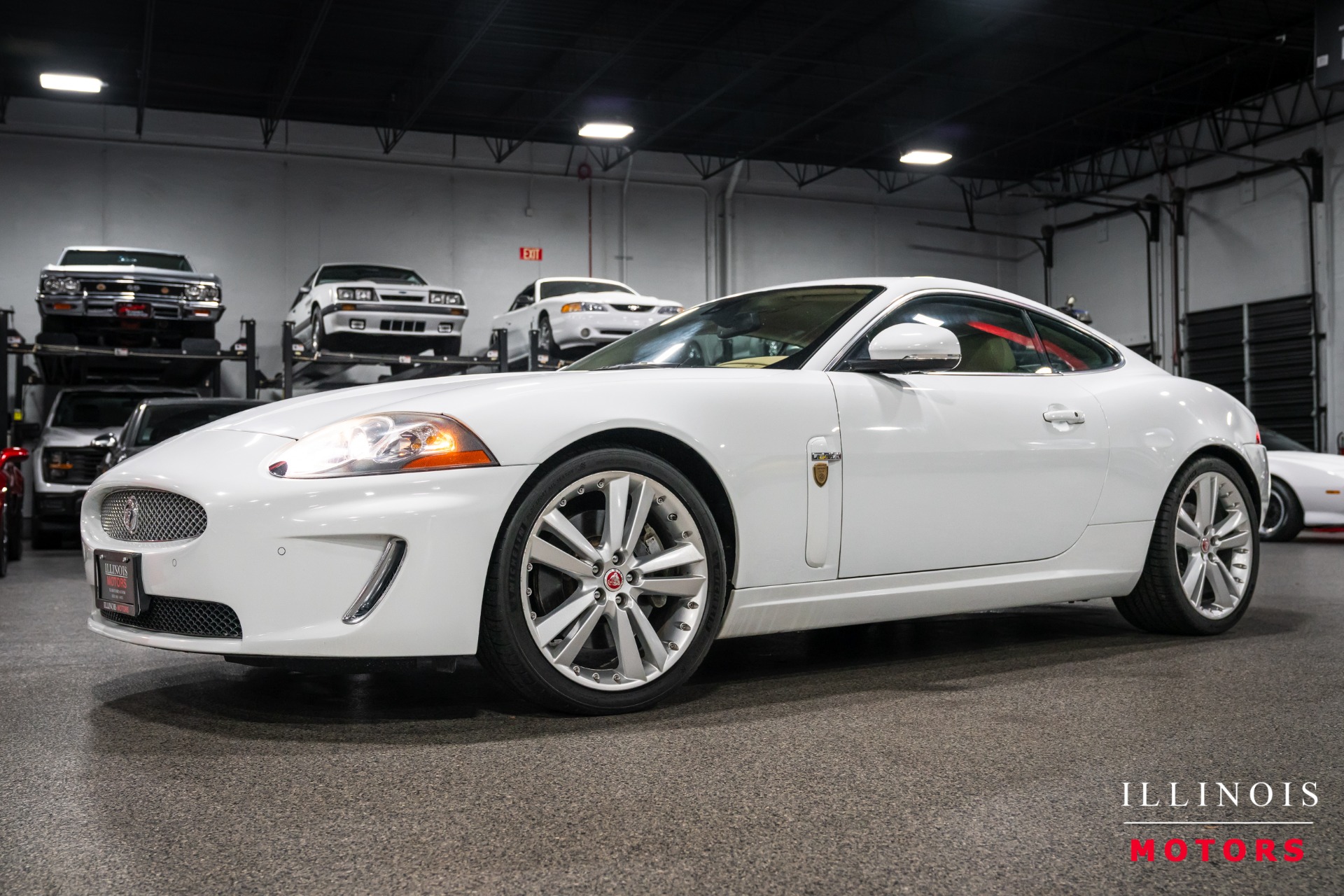 Polaris White 2011 Jaguar XK-Series Coupe Rear-Wheel Drive 6-Speed Automatic