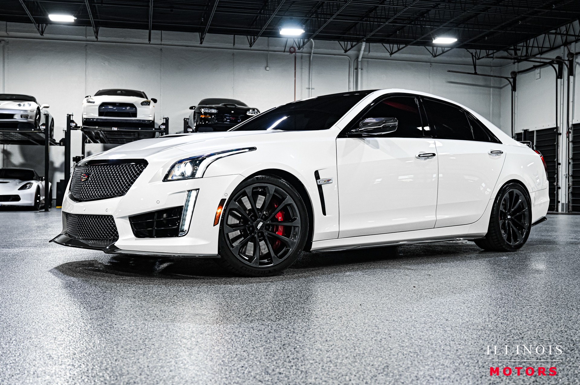 Crystal White Tricoat 2018 Cadillac CTS-V Sedan Rear-Wheel Drive 8-Speed Automatic
