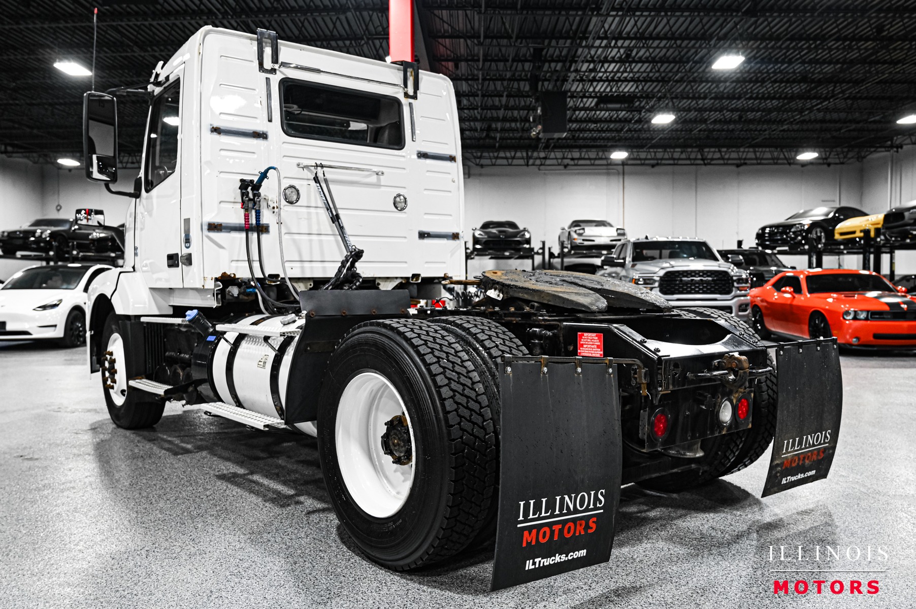 2016 Volvo Truck VNL photo 3