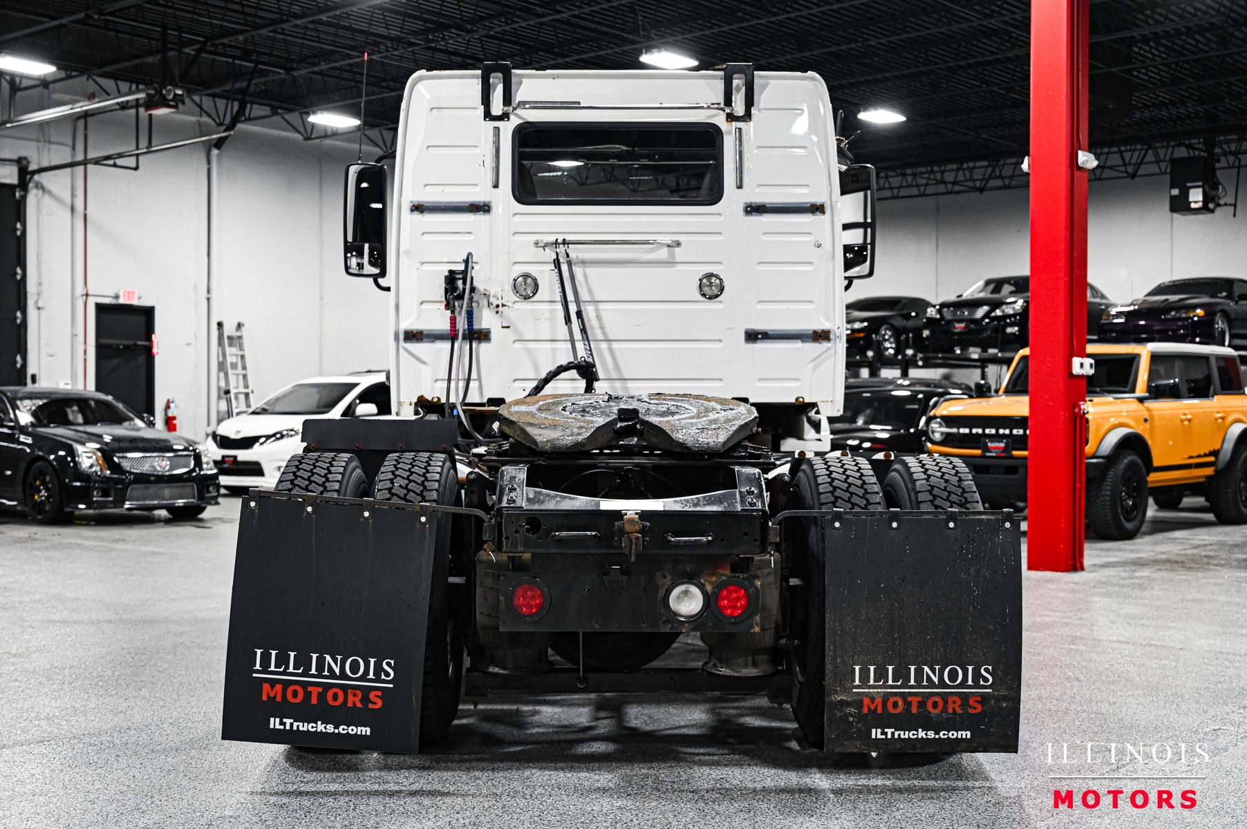 2016 Volvo Truck VNL photo 4