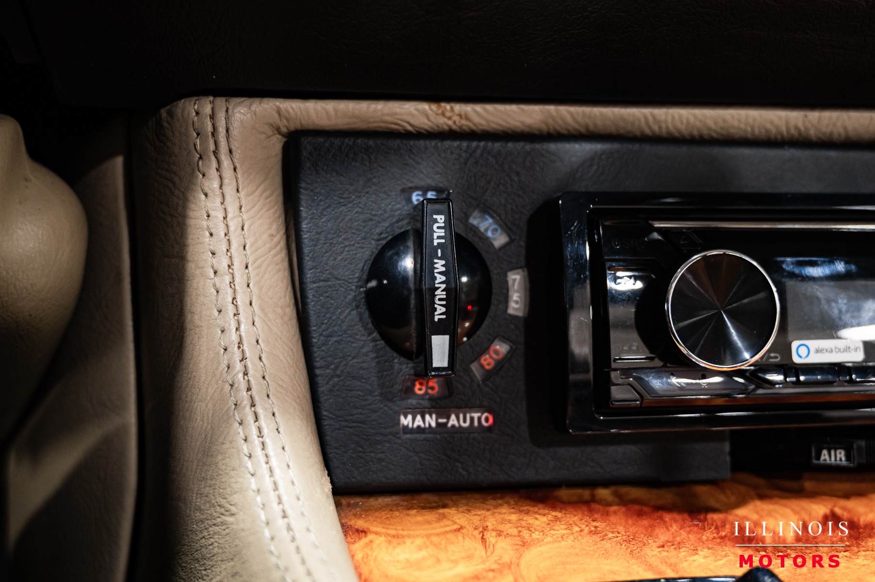 1991 Jaguar XJ photo 25