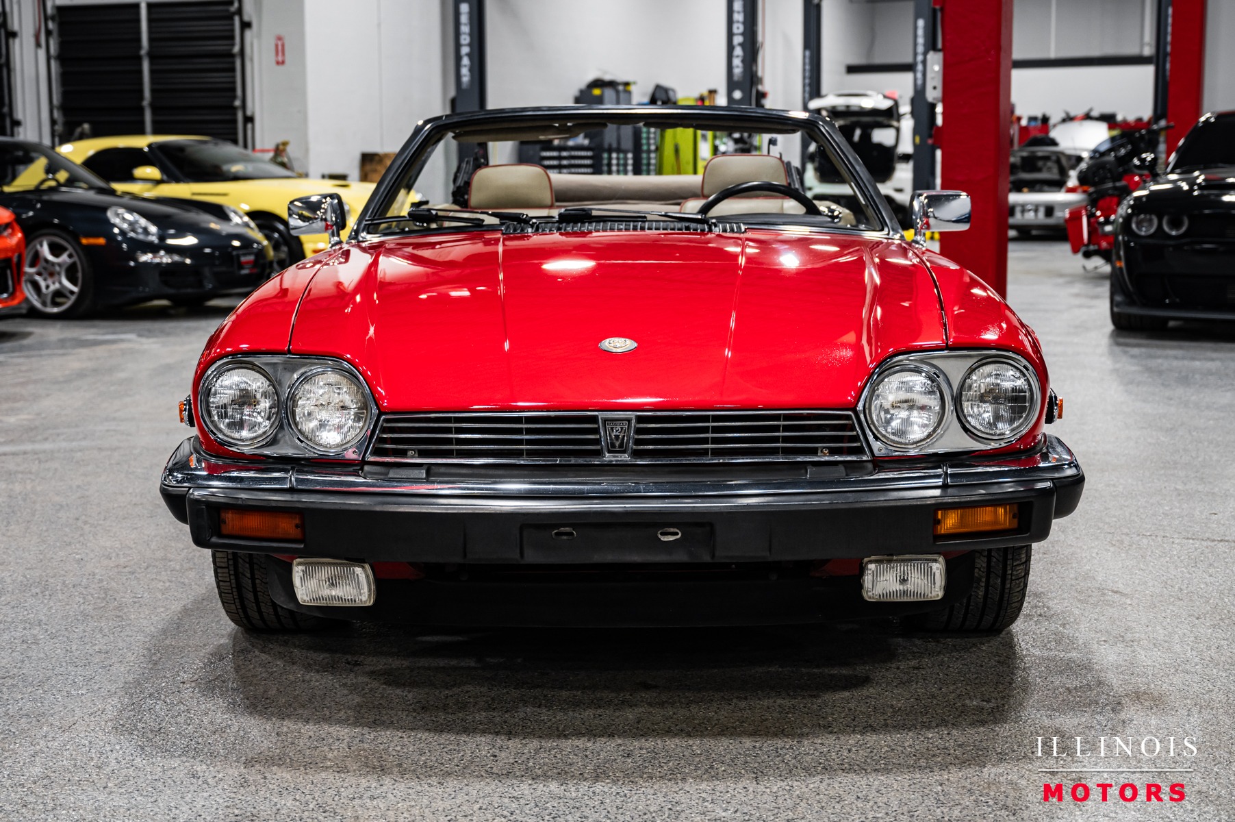 1991 Jaguar XJ photo 8
