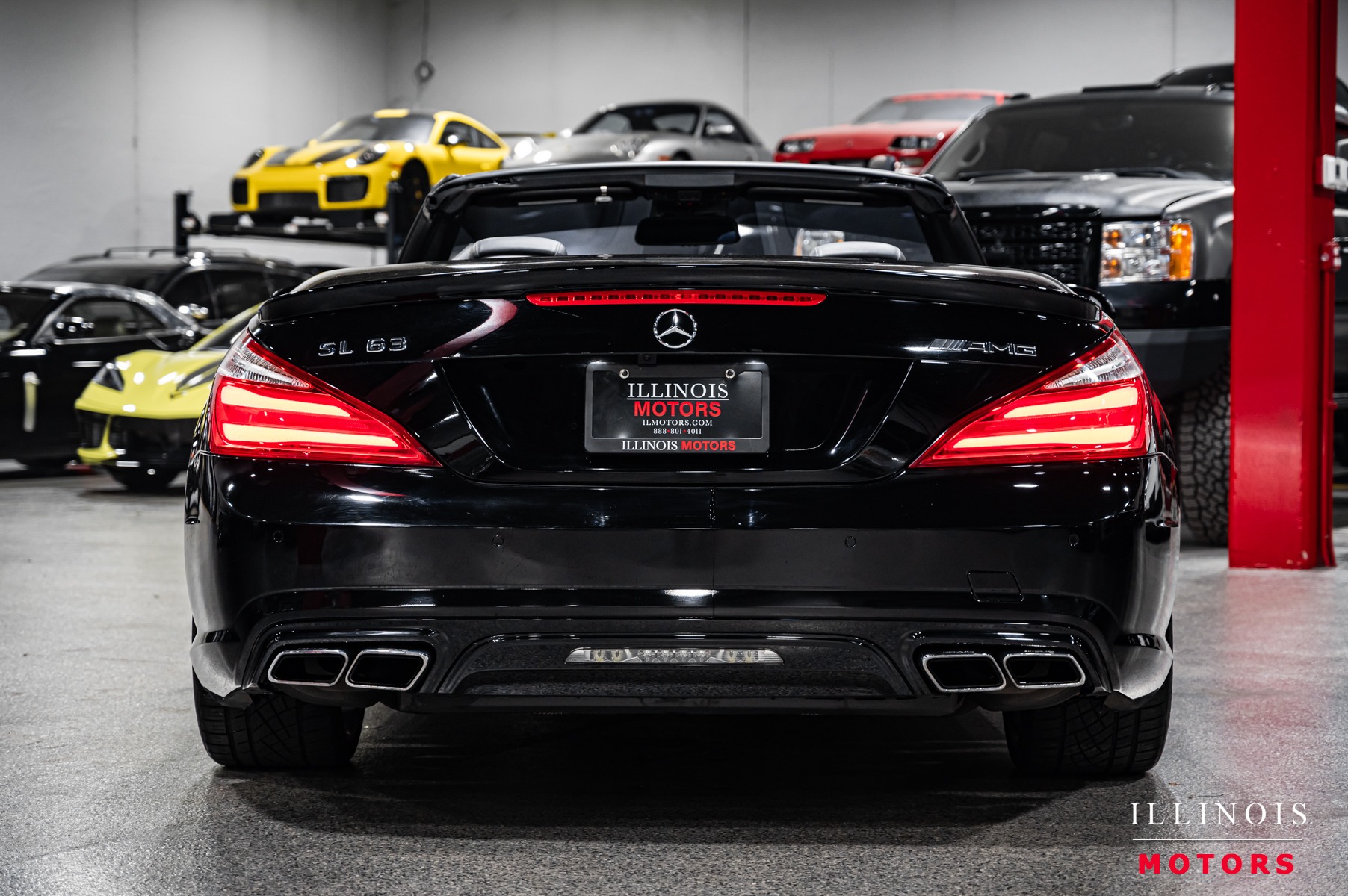 2013 Mercedes Benz SL 63 AMG photo 4