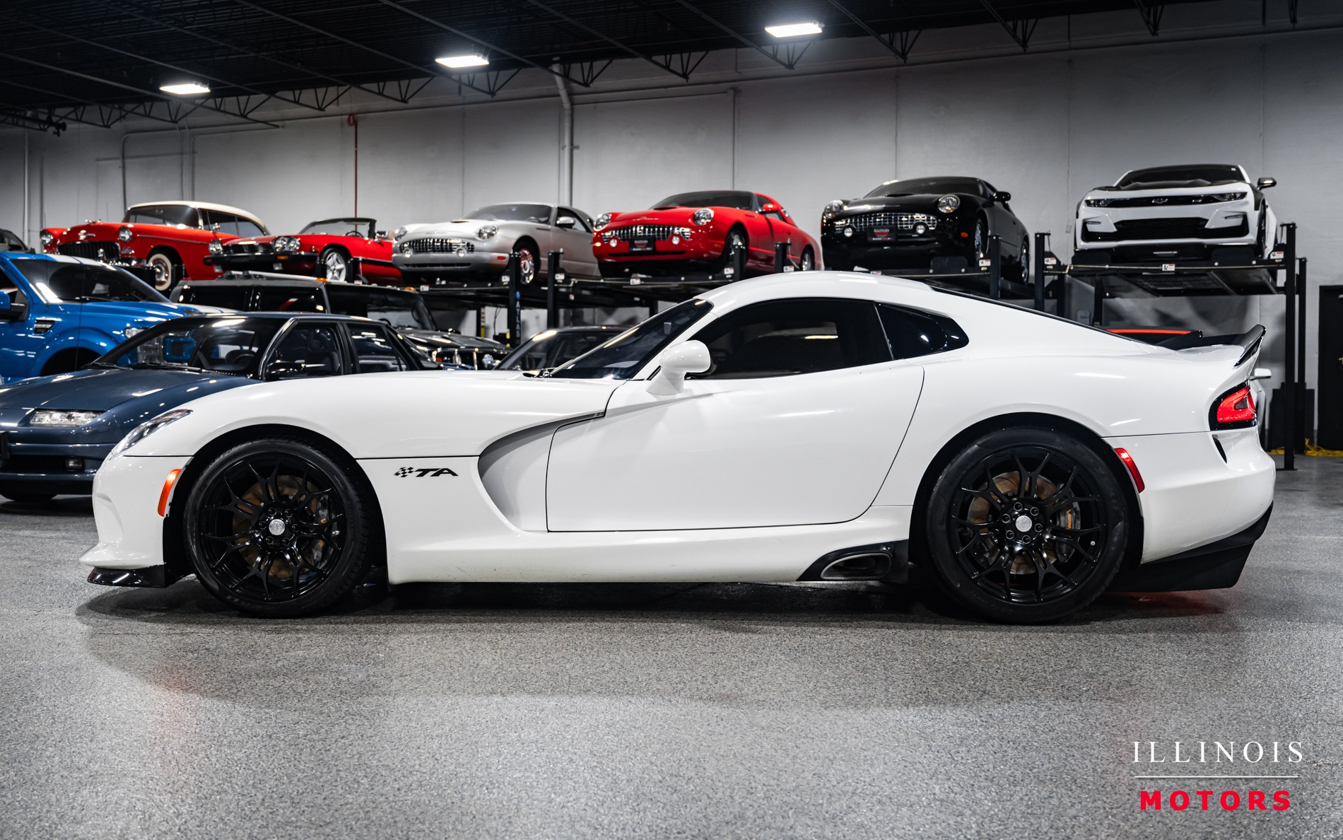 2014 Dodge Viper SRT10 TA photo 2