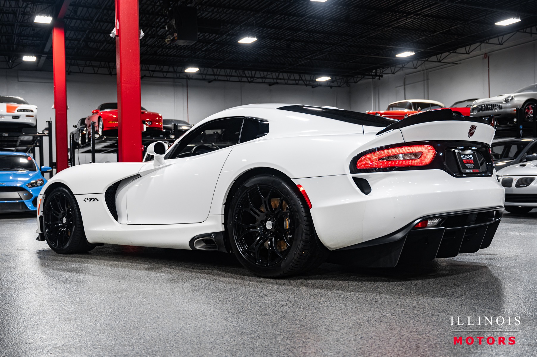 2014 Dodge Viper SRT10 TA photo 3