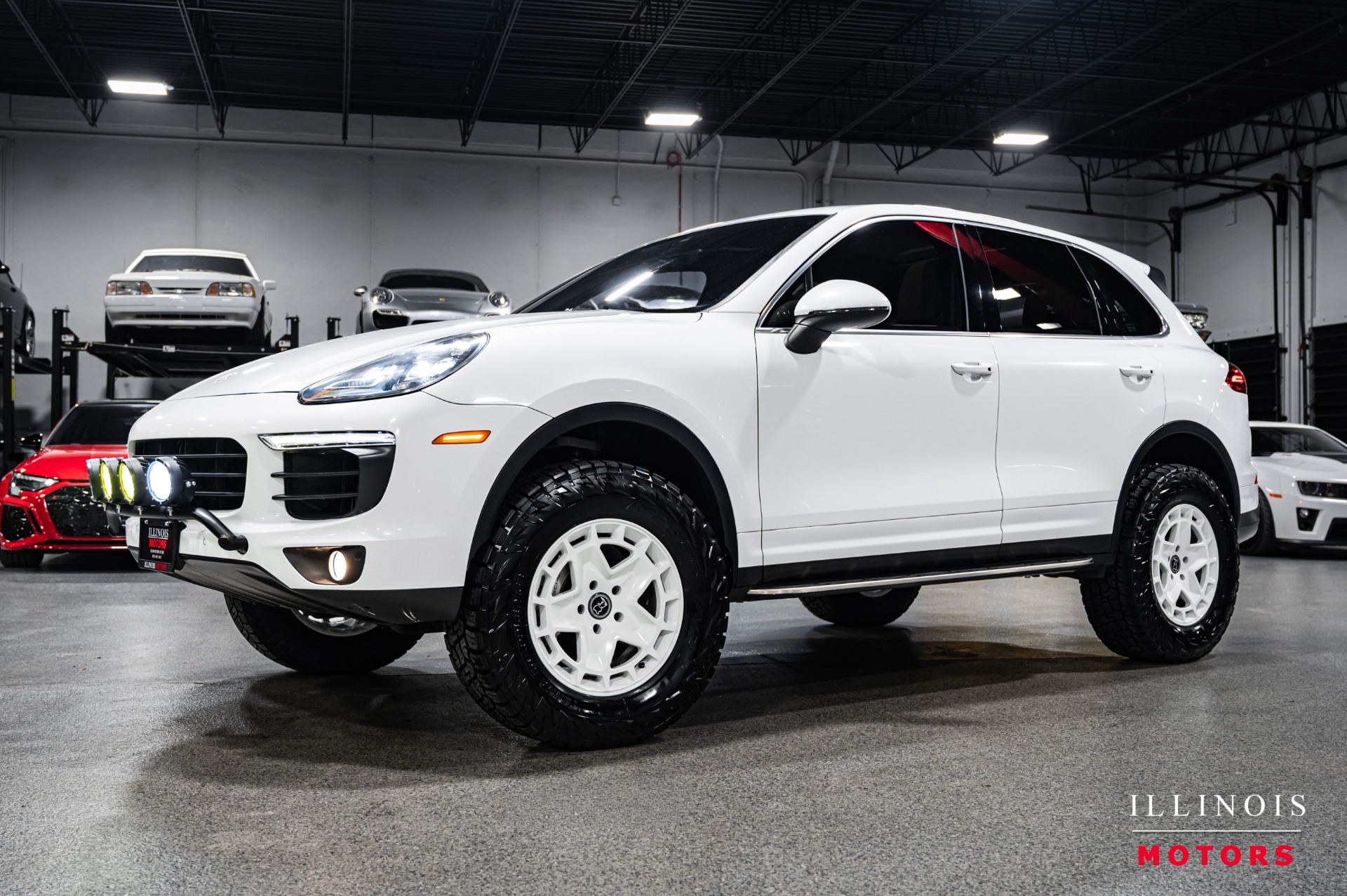 2016 Porsche Cayenne S's photo