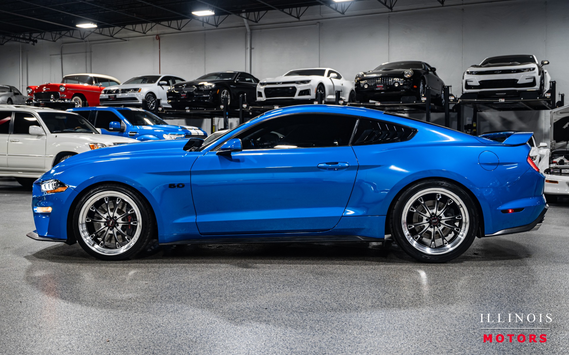 2019 Ford Mustang GT photo 2