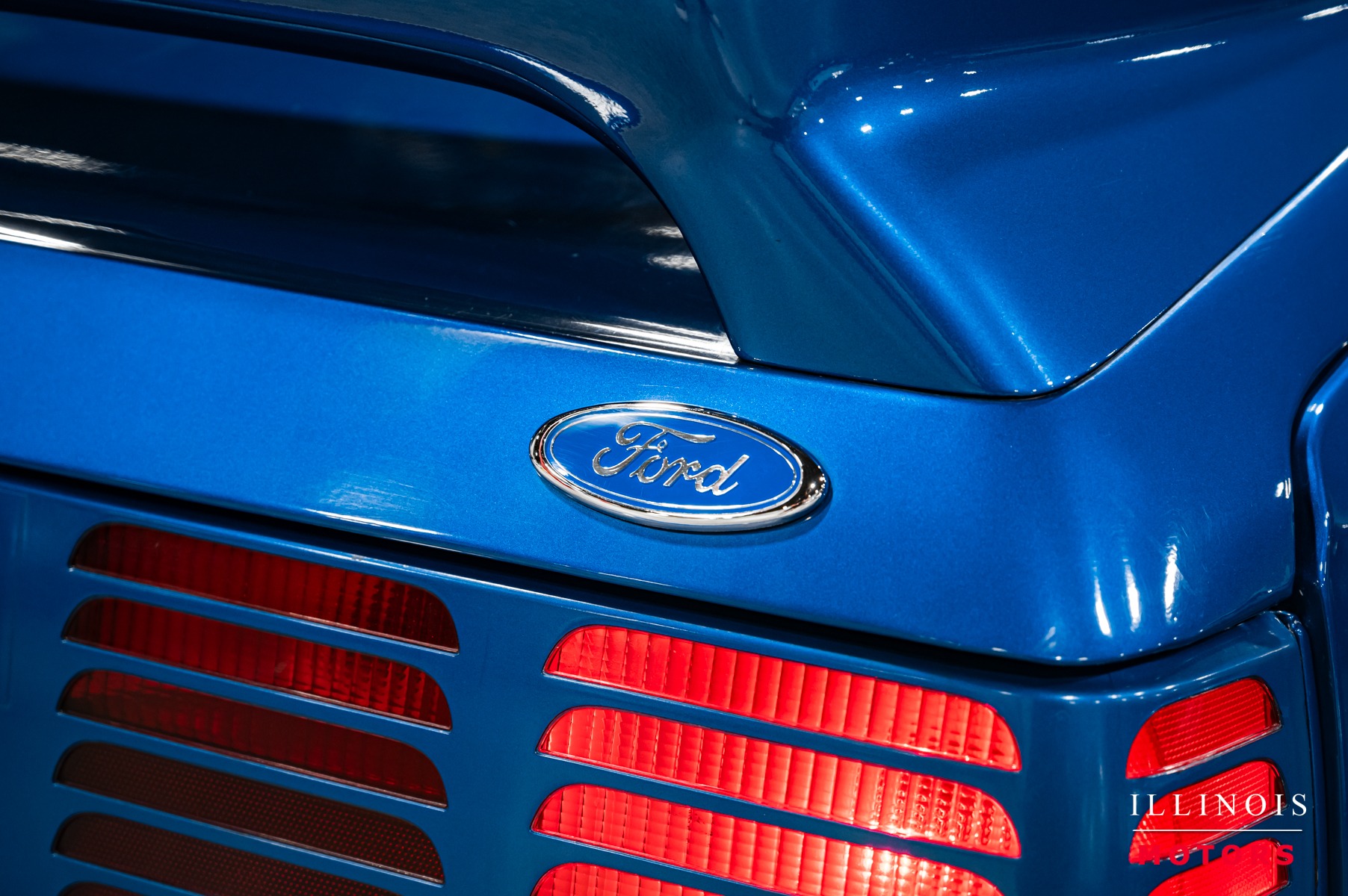 1990 Ford Mustang GT photo 9