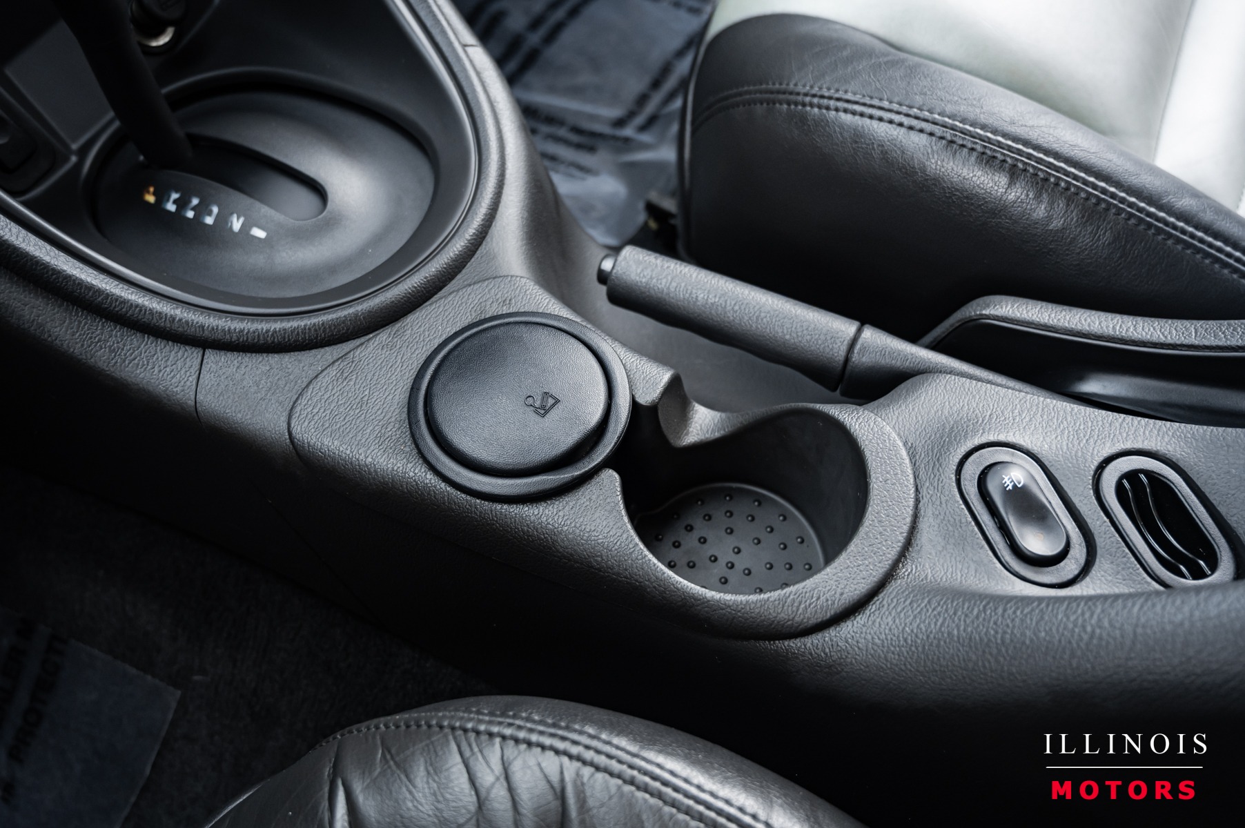 1999 Ford Mustang GT photo 28