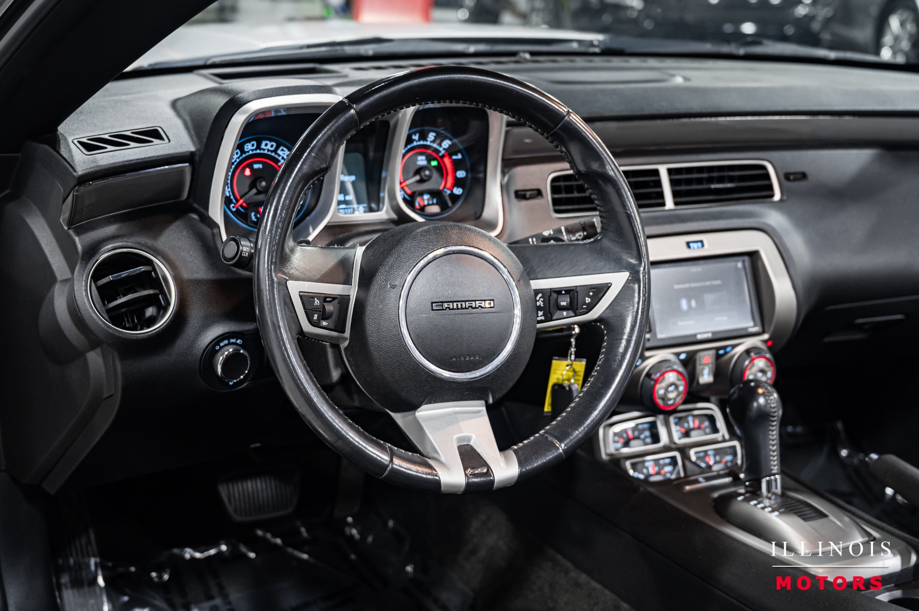 2011 Chevrolet Camaro SS photo 17