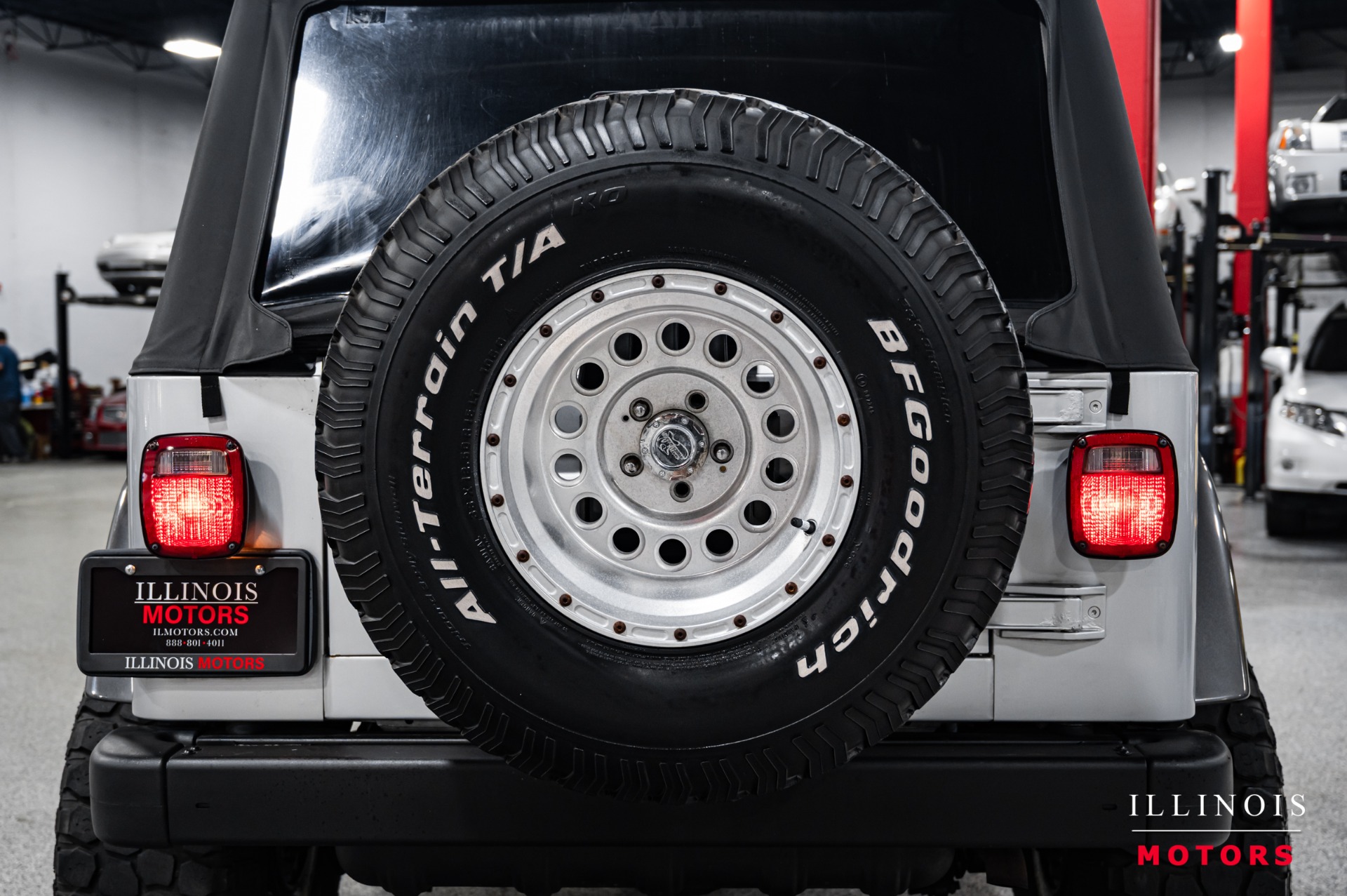 2004 Jeep Wrangler X photo 10