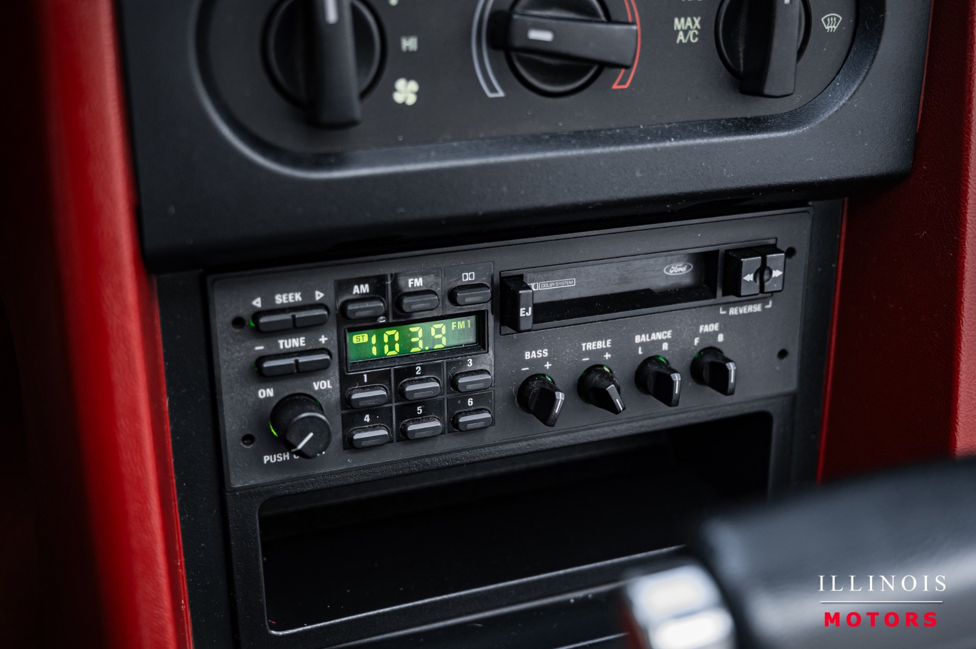 1990 Ford Mustang GT photo 21