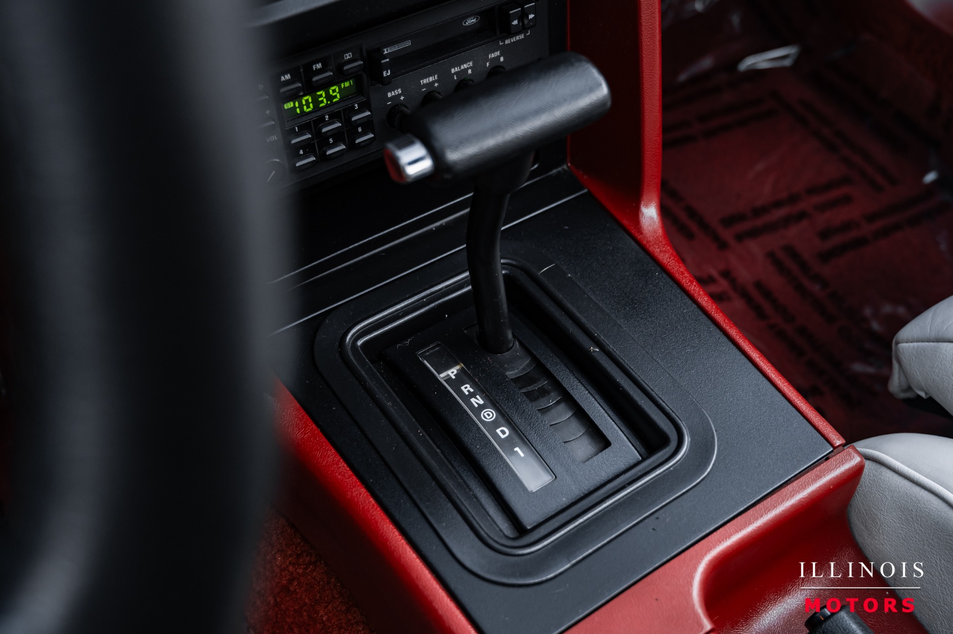 1990 Ford Mustang GT photo 22