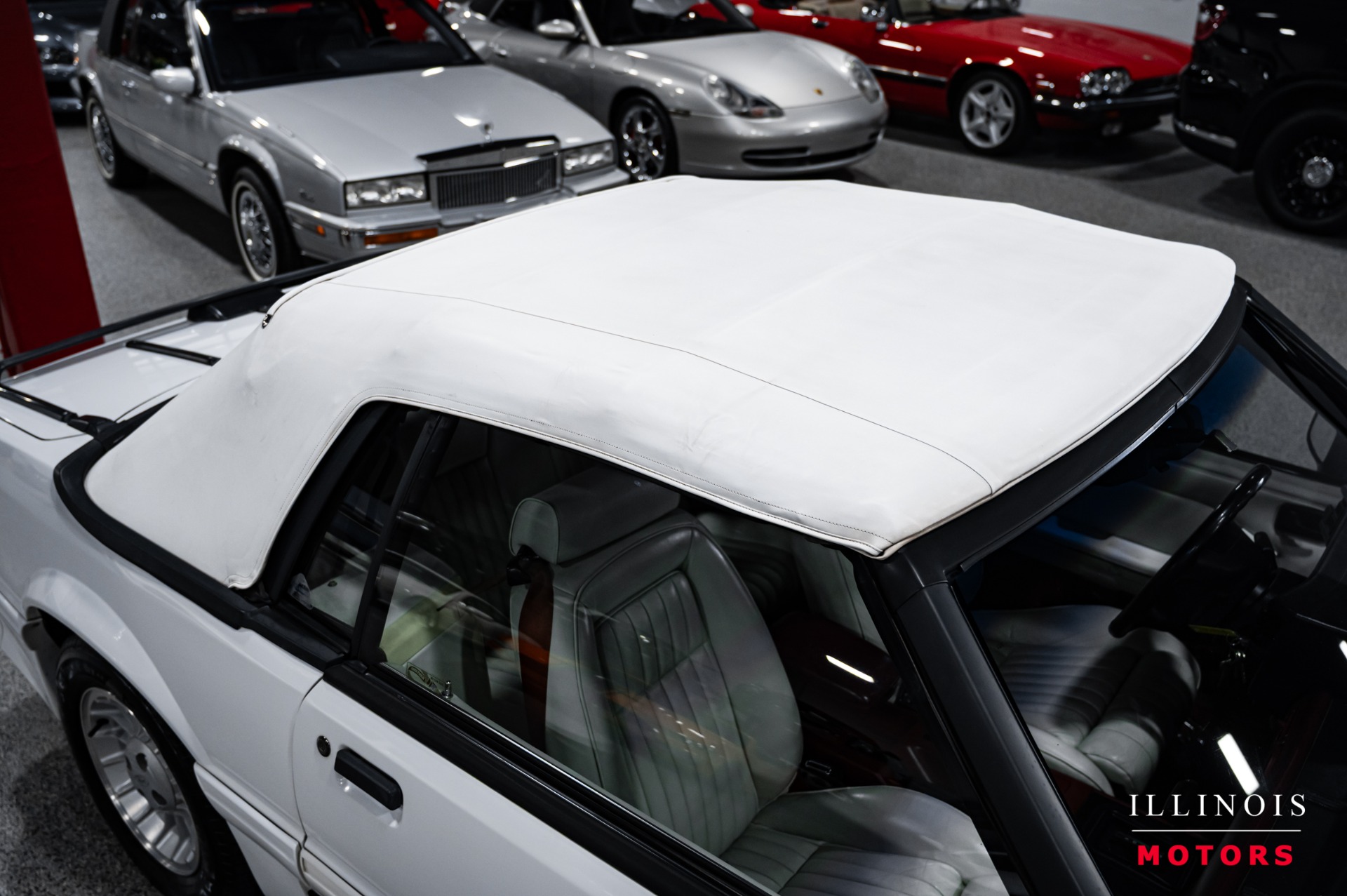 1990 Ford Mustang GT photo 39