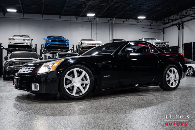 2004 Cadillac XLR Base's photo