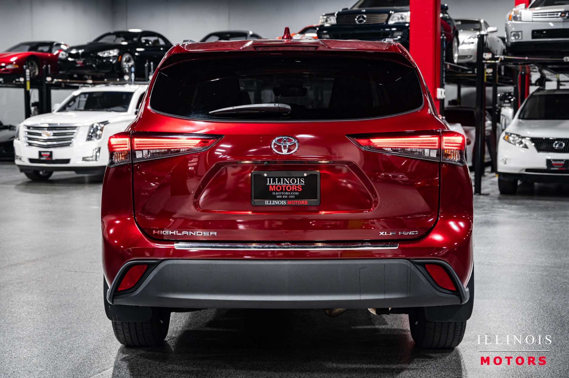 2020 Toyota Highlander XLE photo 4