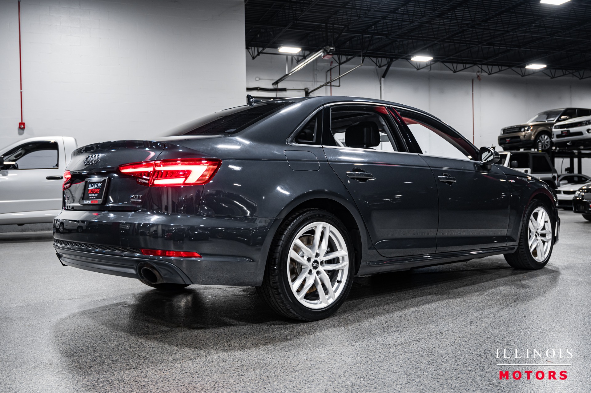2017 Audi A4 Premium - Photo 5