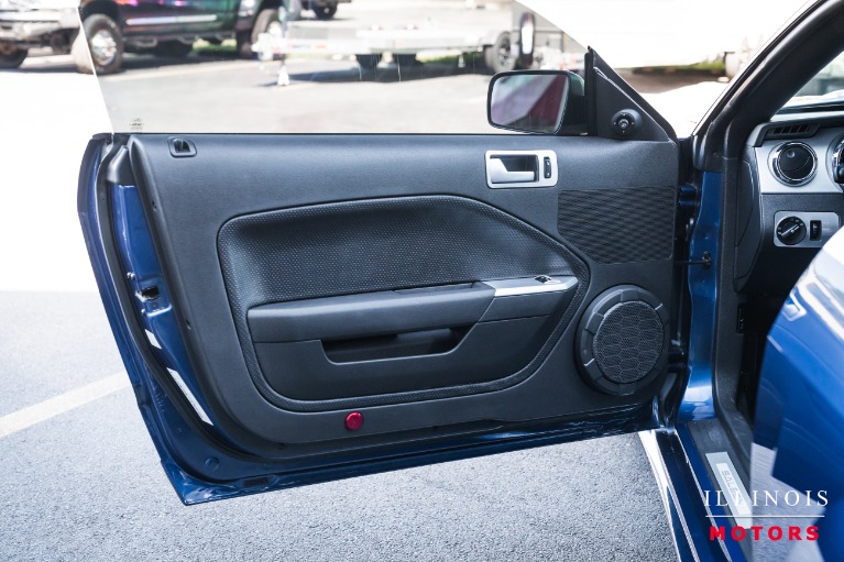 2006 Ford Mustang GT Deluxe - Photo 66