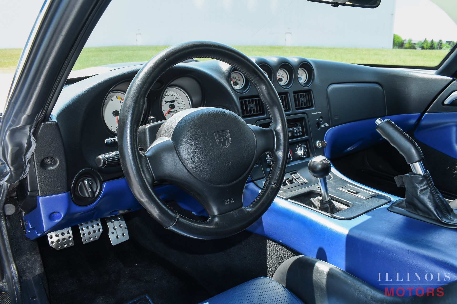 2000 Dodge Viper Gts R Interior 2000-dodge-viper-gts-r-interior