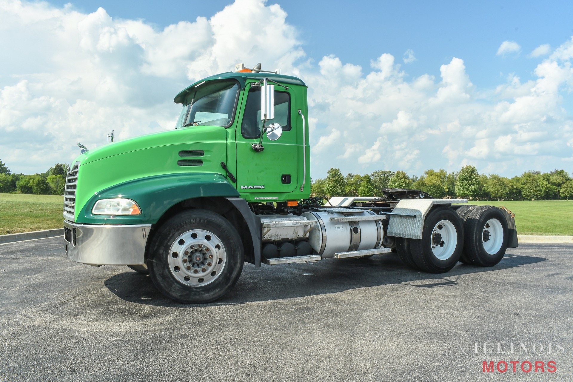 2016 MACK PINNACLE CHU613 U023007 - RDO Truck Centers