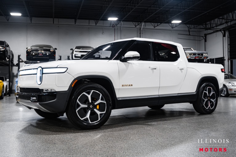 2022 Rivian R1T Adventure's photo