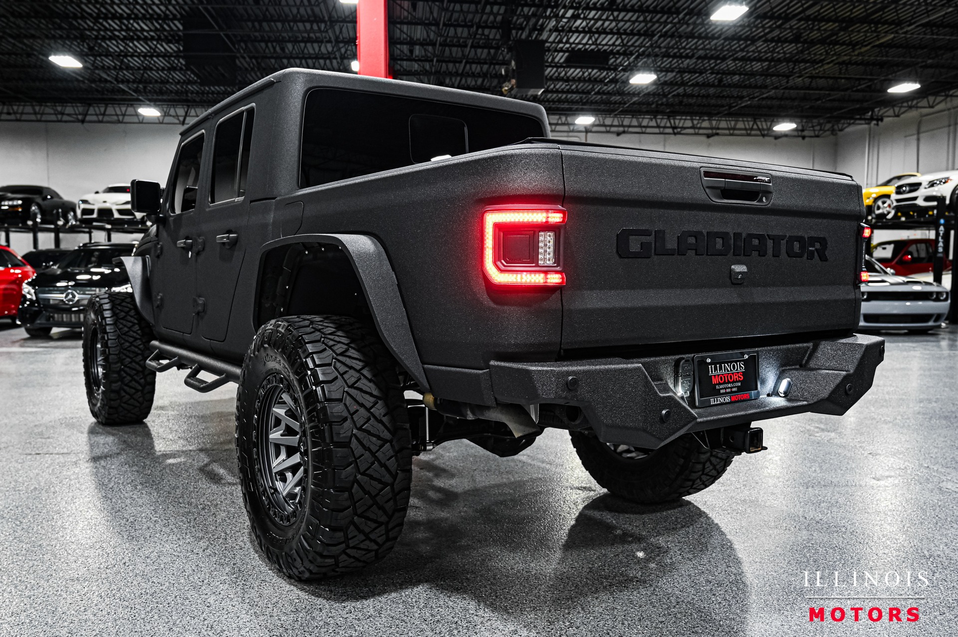 2022 Jeep Gladiator Sport S photo 2